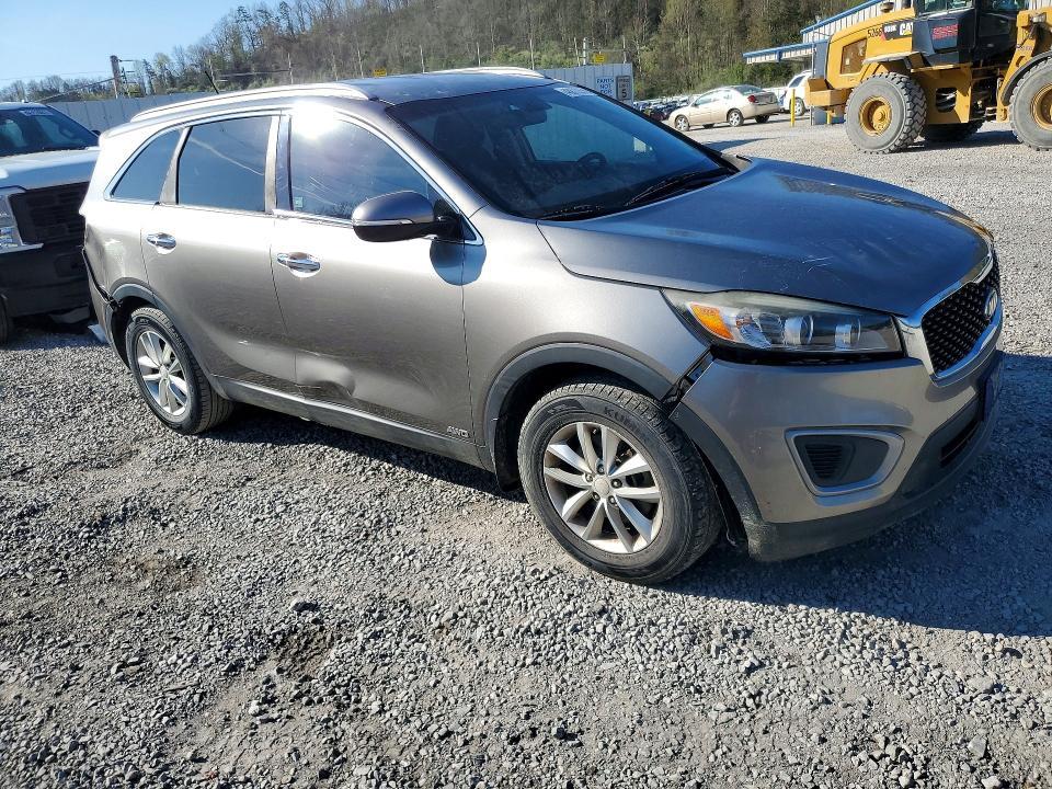 2016 KIA Sorento lx