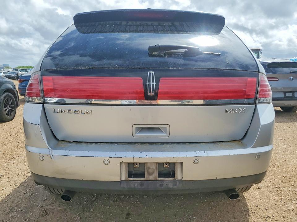 2009 Lincoln Townhouse MKX