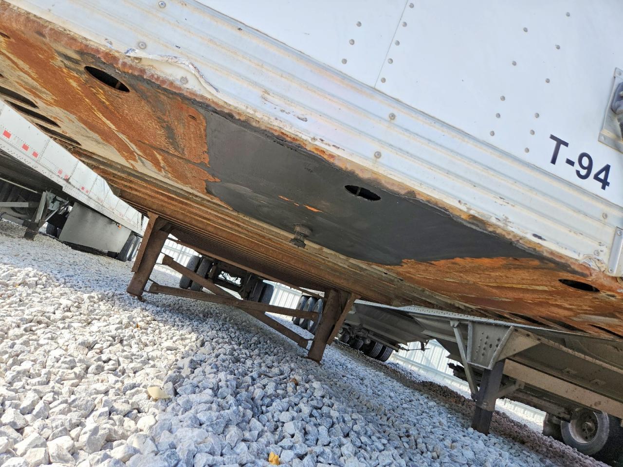 2014 Utility VS2DX DRY Van Trailer