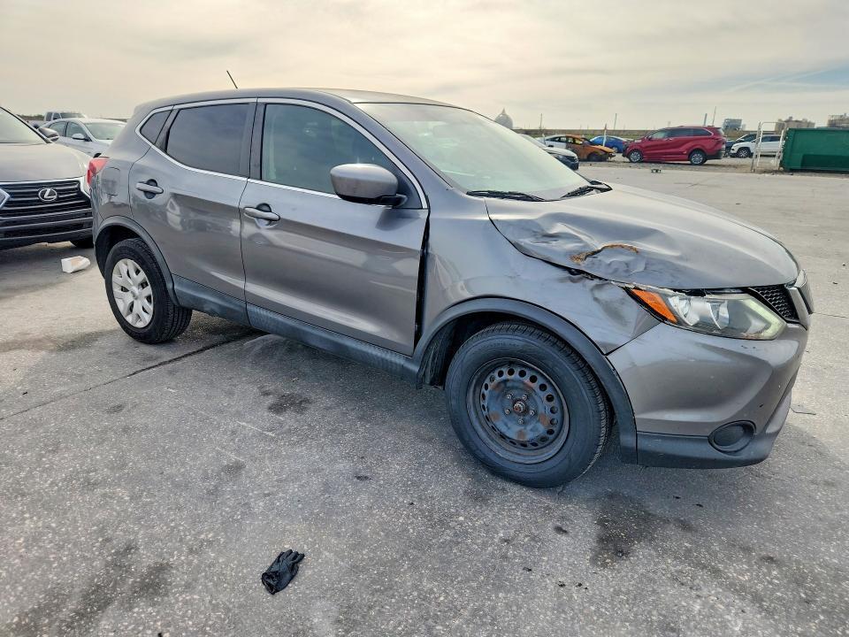 2019 Nissan Rogue Sport s