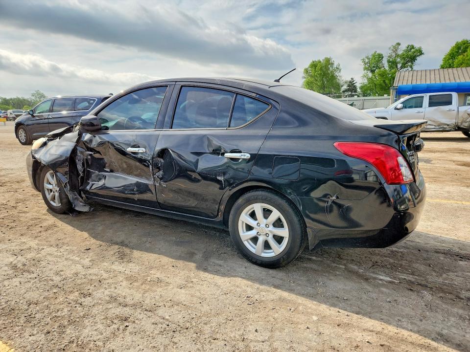 2014 Nissan Versa 1.6 sv