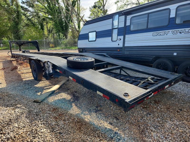 2014 Kaufman Flatbed Trailer