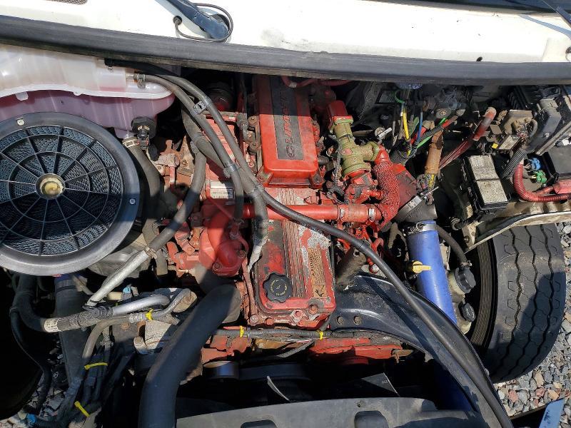 2015 Freigliner 2015 Freightliner Business Class M2 Crane Truck