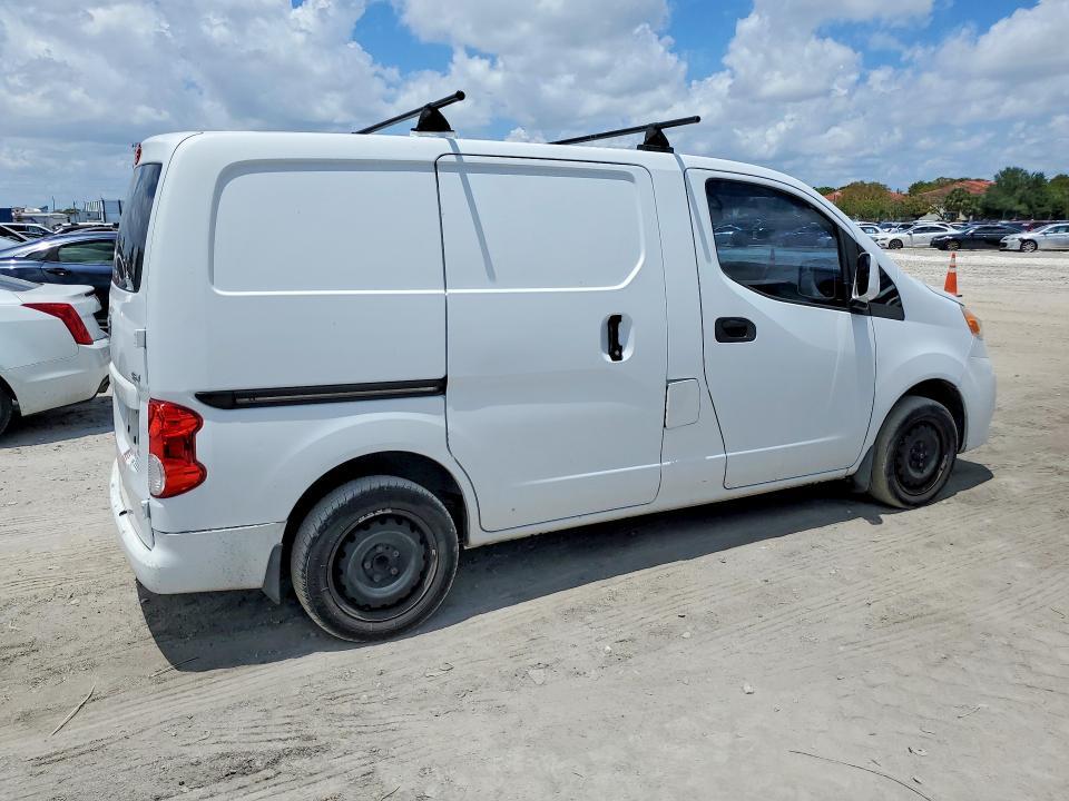 2014 Nissan NV200 SV