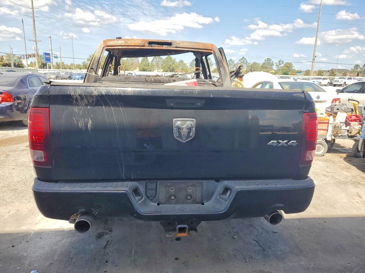 2014 Dodge RAM 1500 Sport
