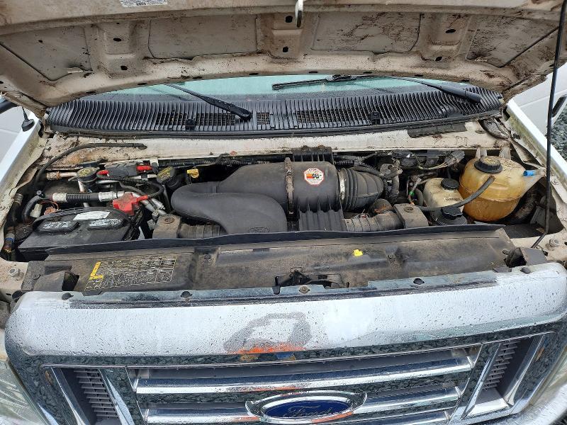 2011 Ford Econoline E350 Super Duty Cutaway van