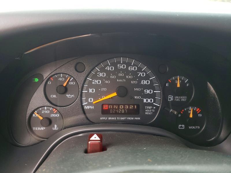 2001 Chev Roadtrk RV