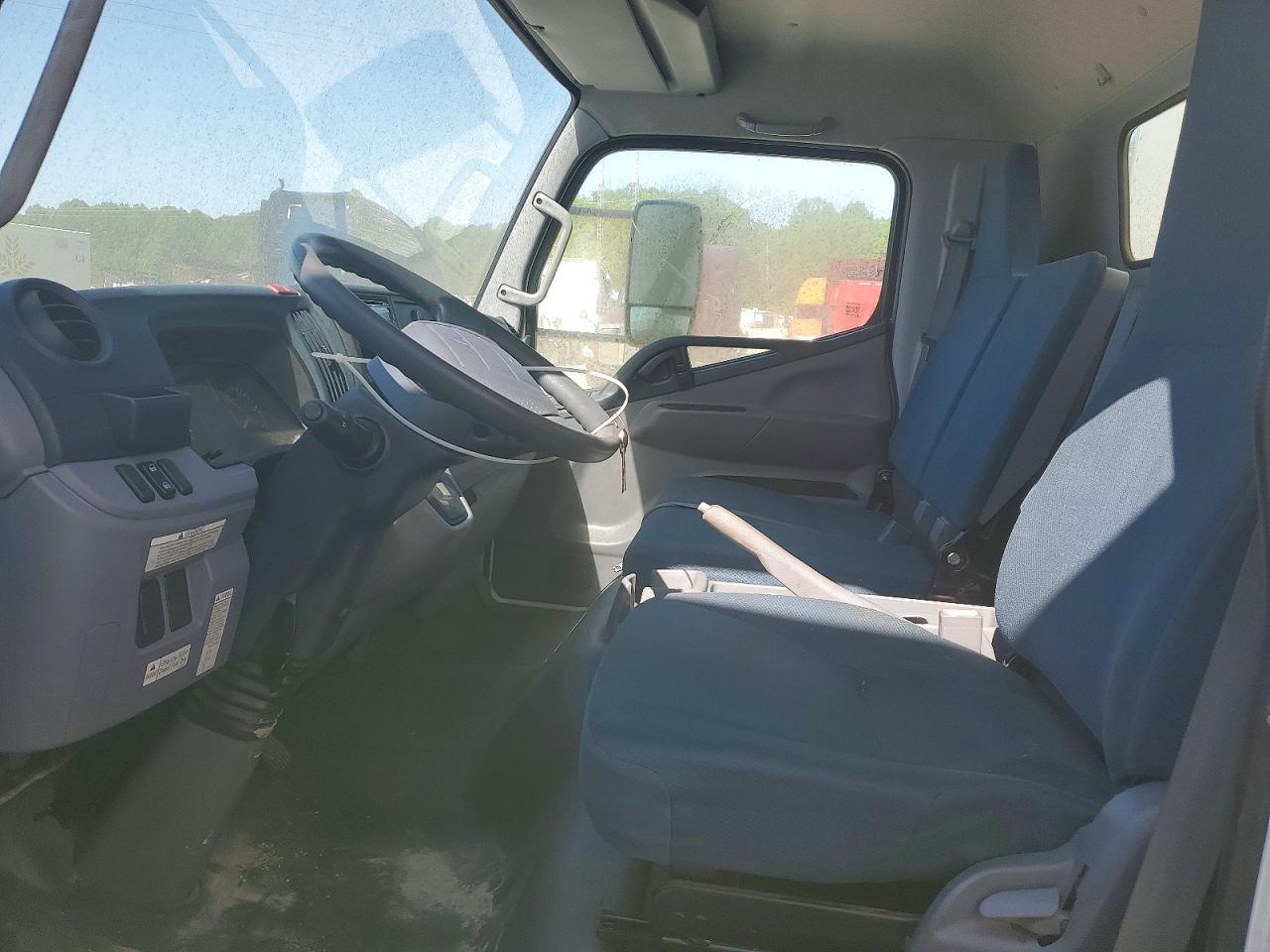 2015 Mitsubishi Fuso FE FEC92S