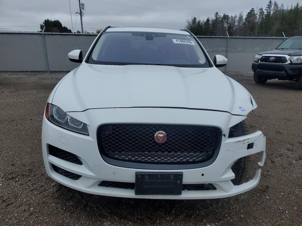 2017 Jaguar F-pace Prestige