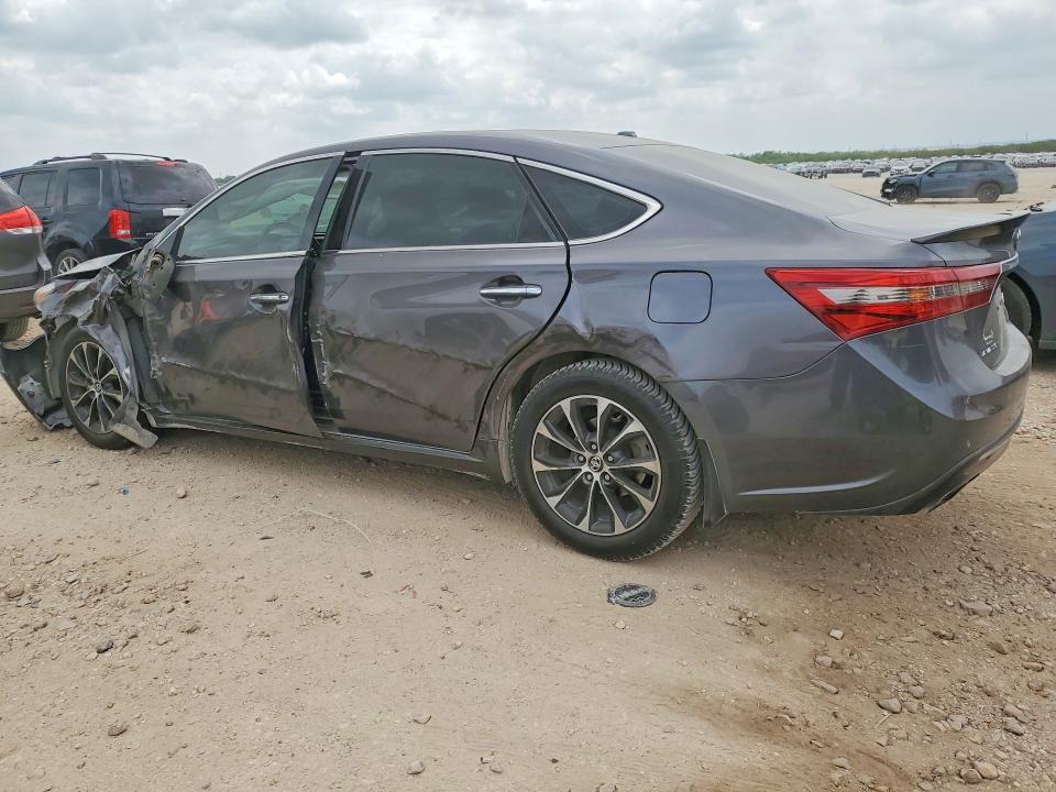2016 Toyota Avalon xle Plus