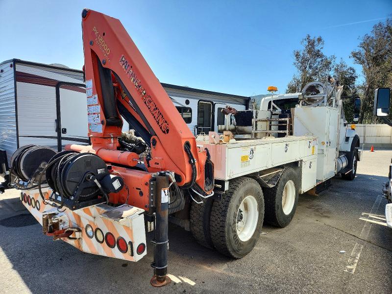 2011 International 7000 7400