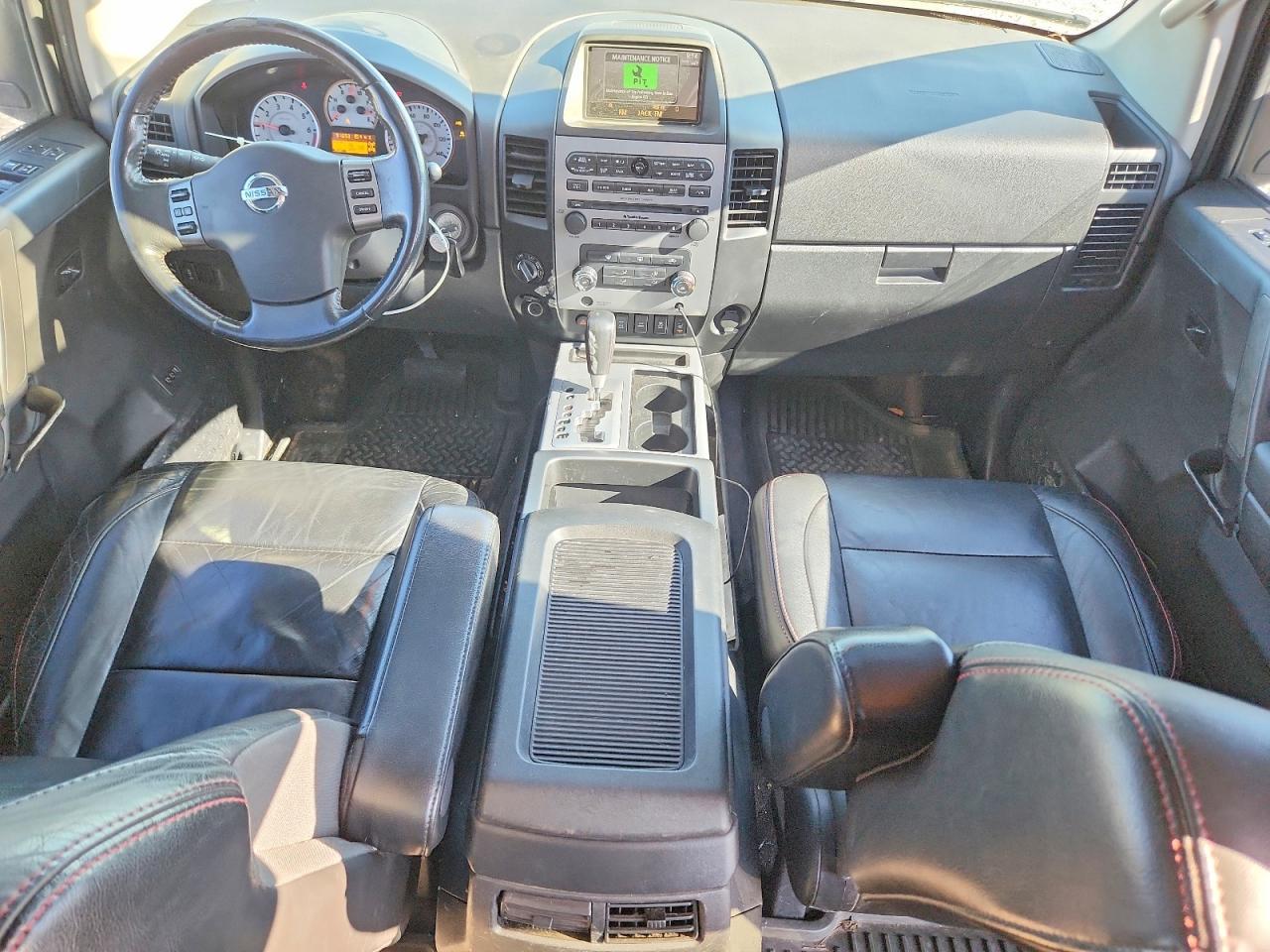 2012 Nissan Titan SV