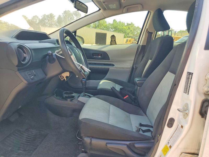 2013 Toyota Prius c Three