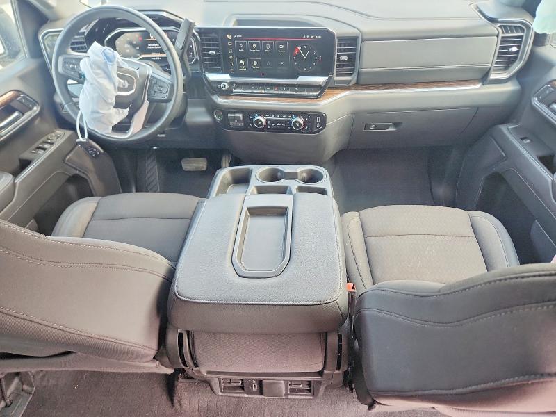 2024 GMC Sierra K1500 Elevation