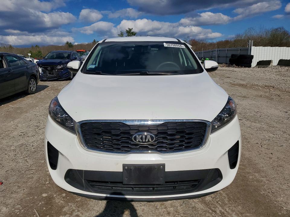 2019 KIA Sorento lx V6