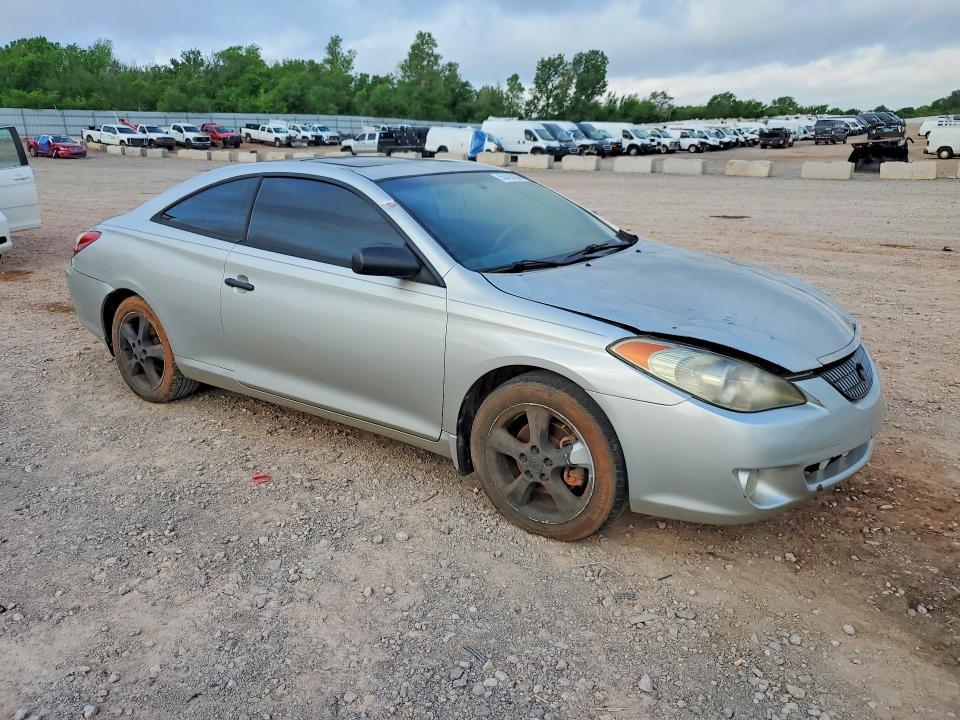 2004 Toyota Camry Solara sle V6