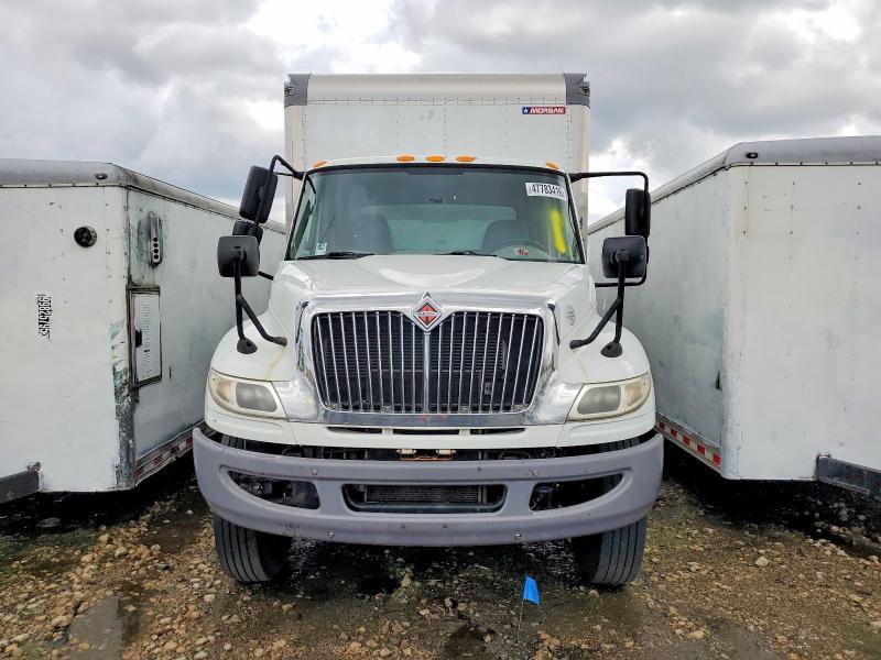 2016 International 4300 BOX Truck