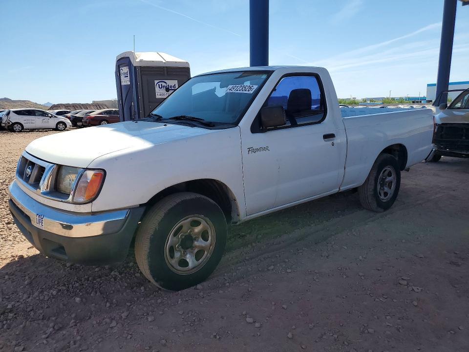 2000 Nissan Frontier XE
