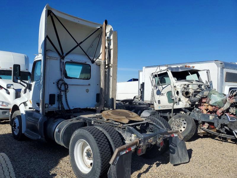 2019 Peterbilt 579 Semi Truck