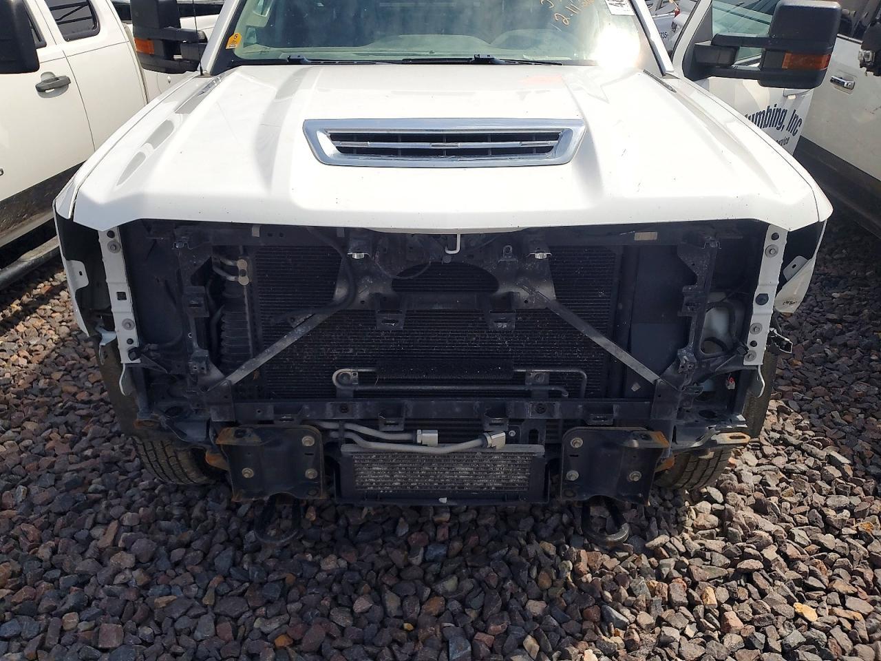 2017 Chev Rolet Silverado Flatbed Truck