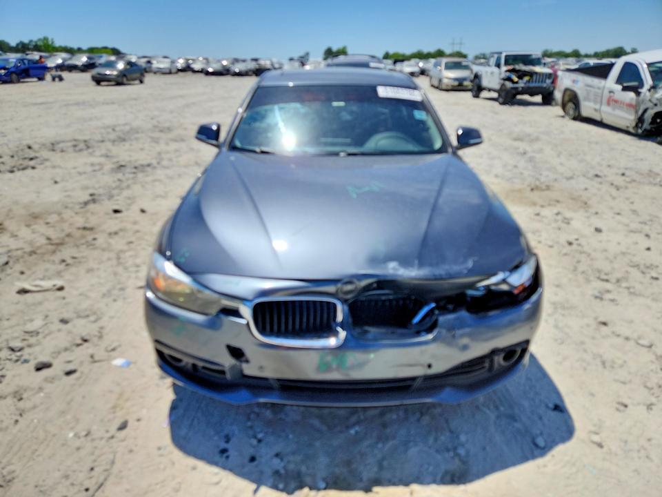 2016 BMW 320 i
