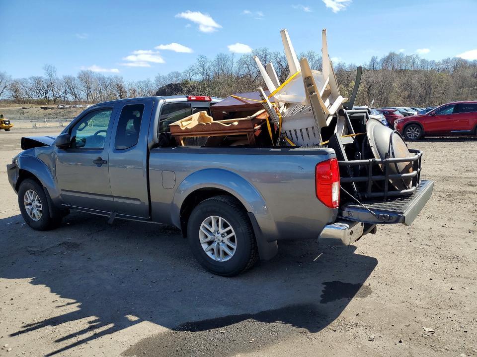 2016 Nissan Frontier sv V6