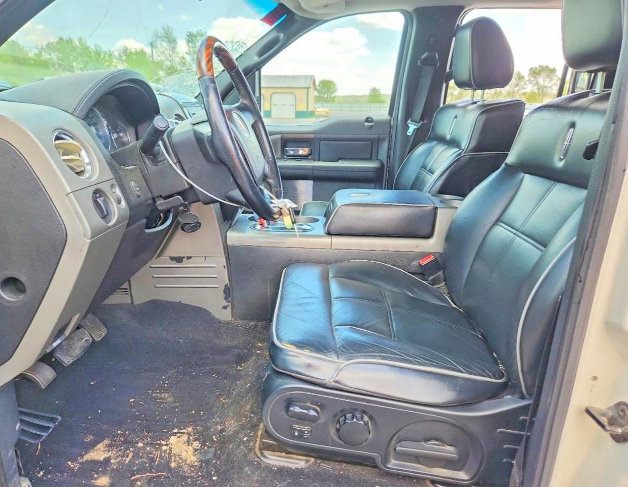2007 Lincoln Mark LT