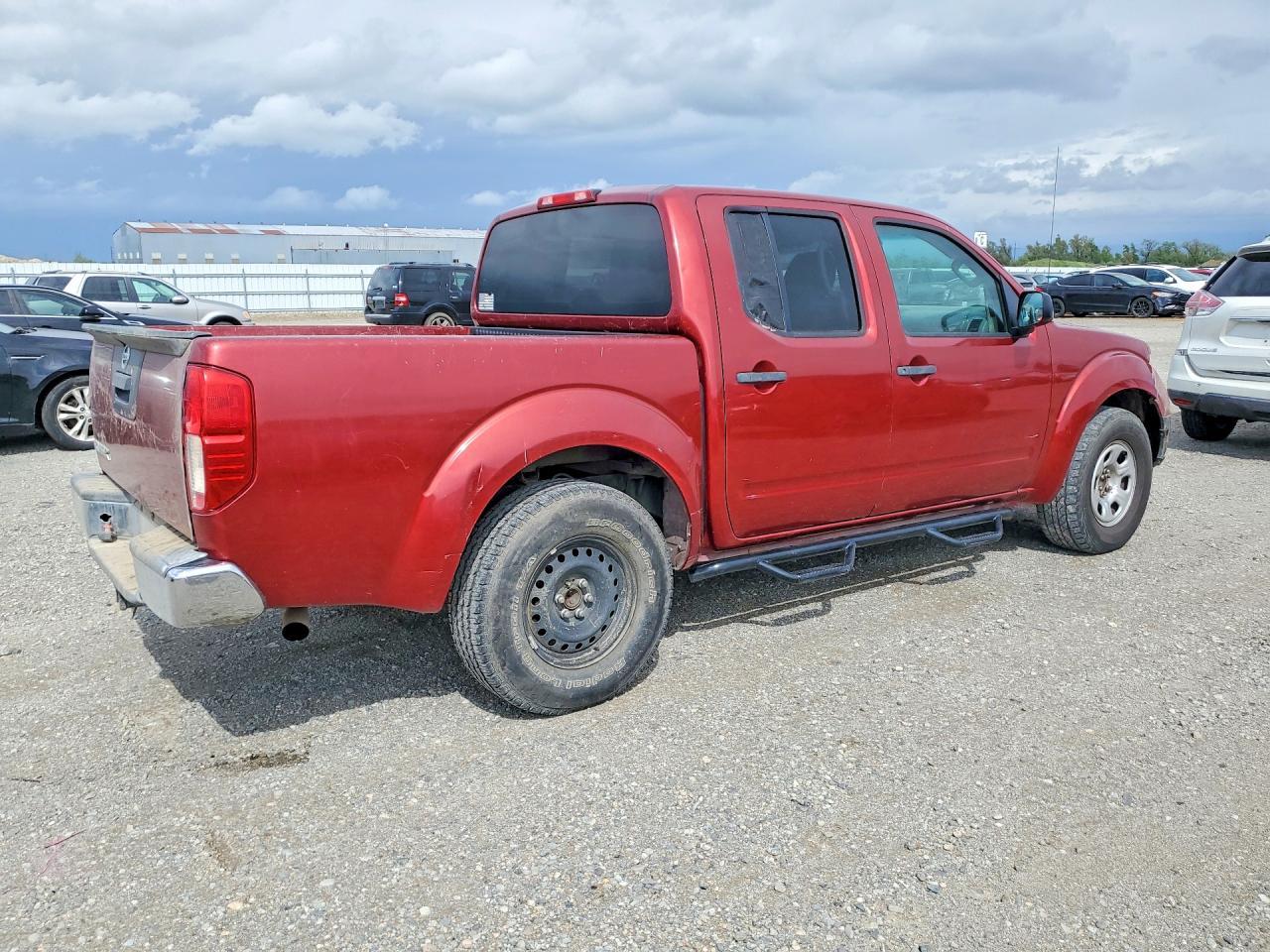 2014 Nissan Frontier S