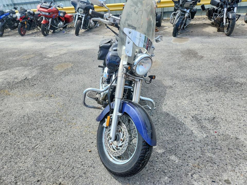 2002 Yamaha XVS65 Base