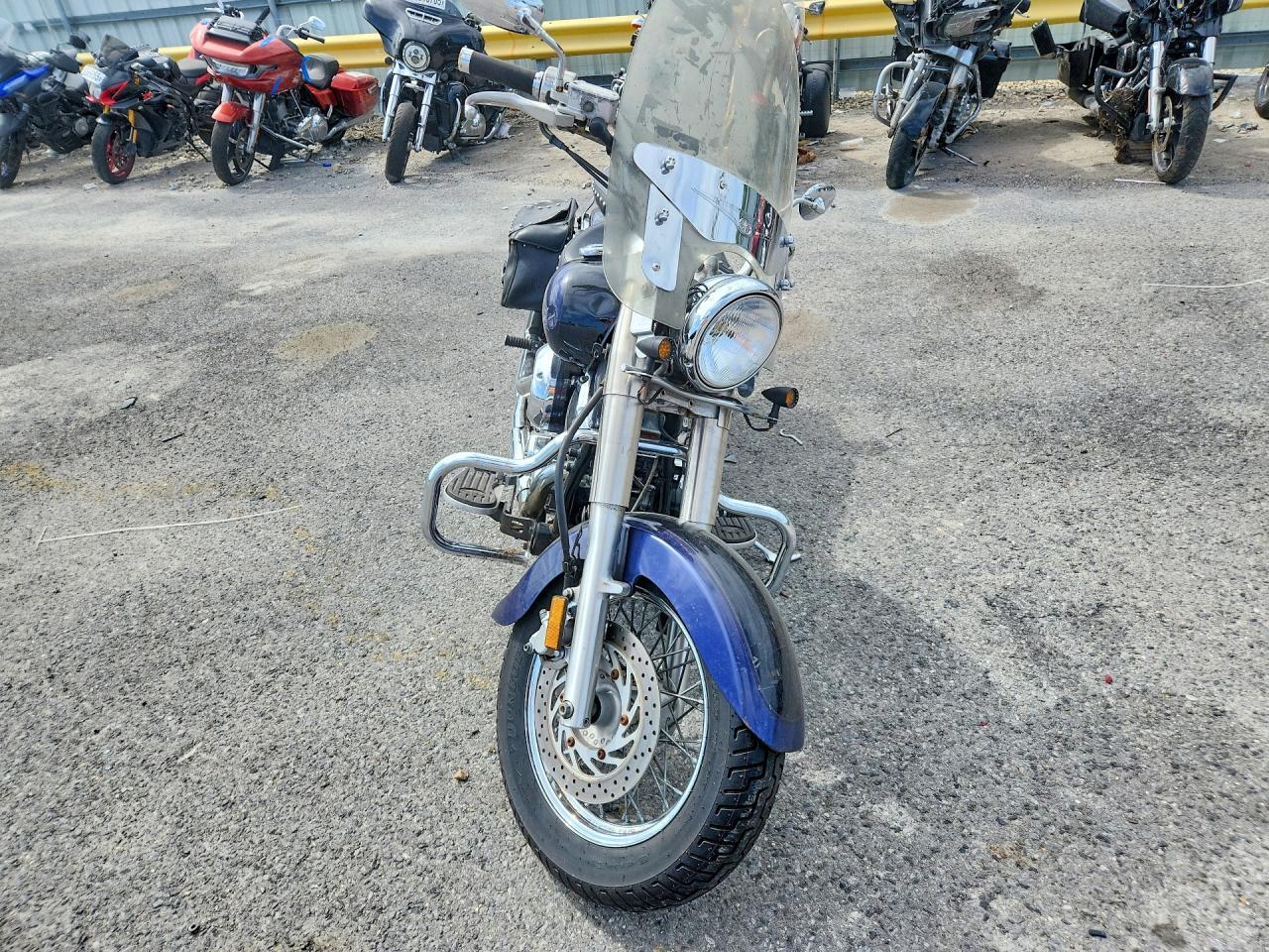 2002 Yamaha XVS65 Base