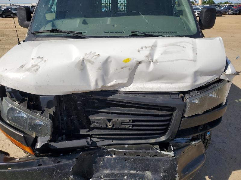 2023 GMC Savana G2500 Utility / Service van