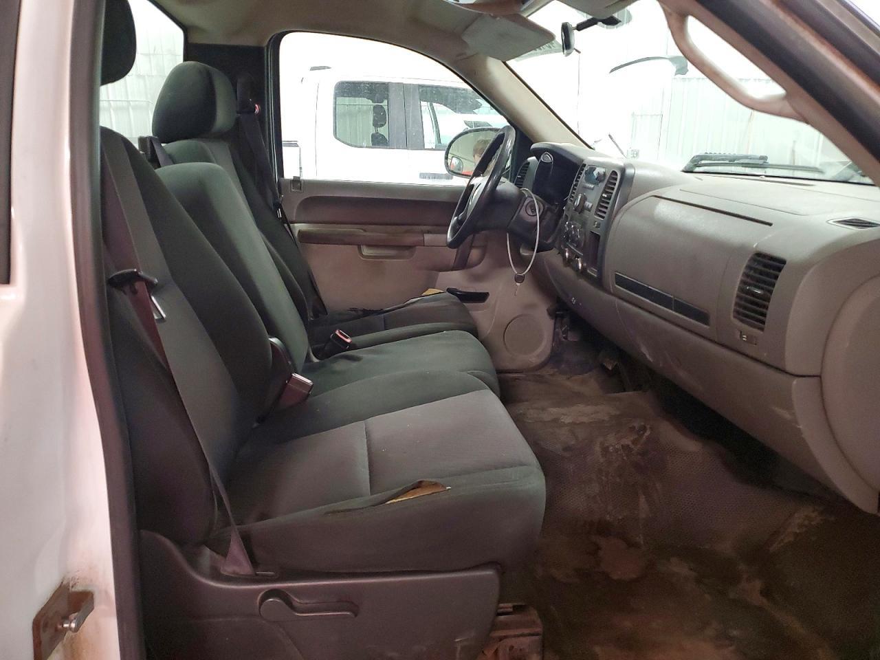 2011 Chevrolet Silverado C1500