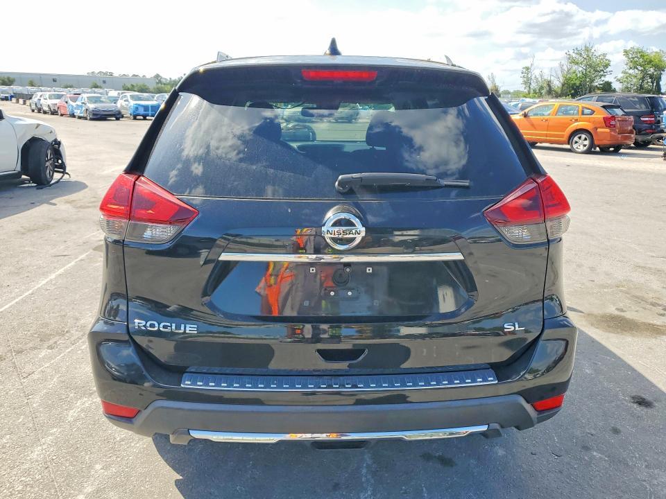 2017 Nissan Rogue sl