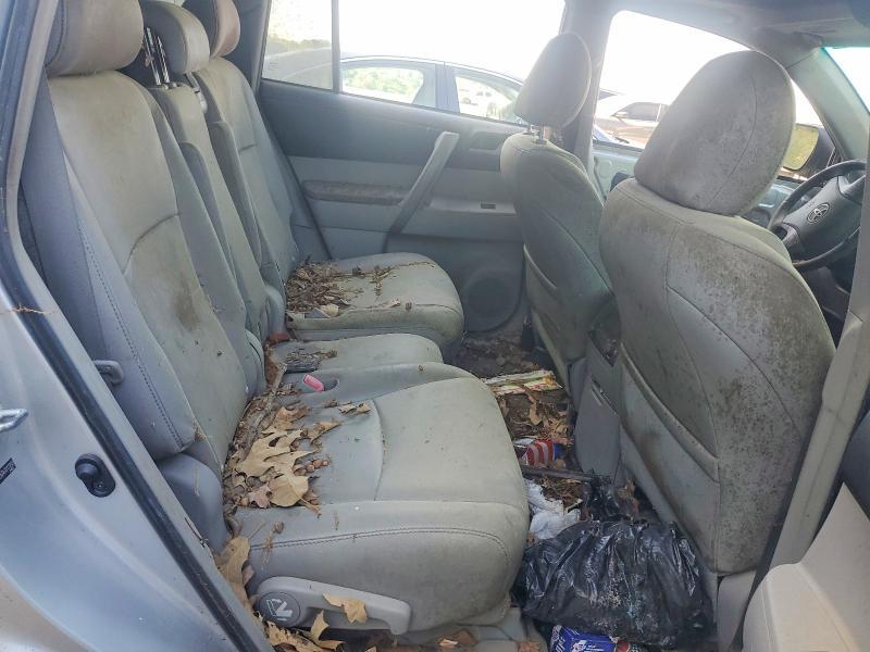 2010 Toyota Highlander se