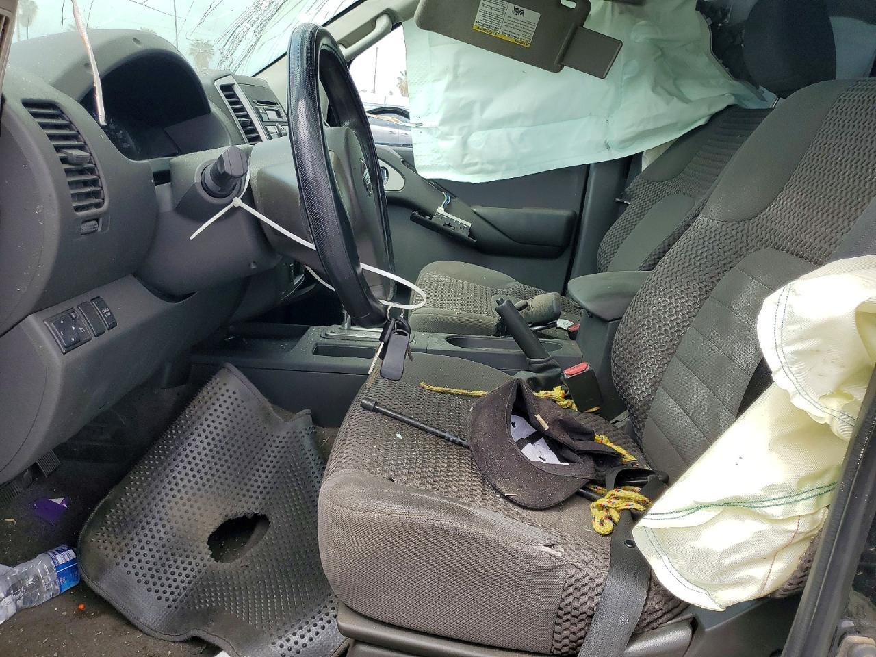 2012 Nissan Frontier S