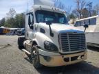 2017 Freigliner 2017 Freightliner Cascadia 113 Semi Truck
