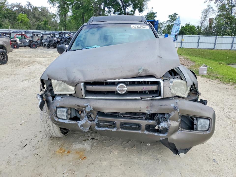 2004 Nissan Pathfinder se
