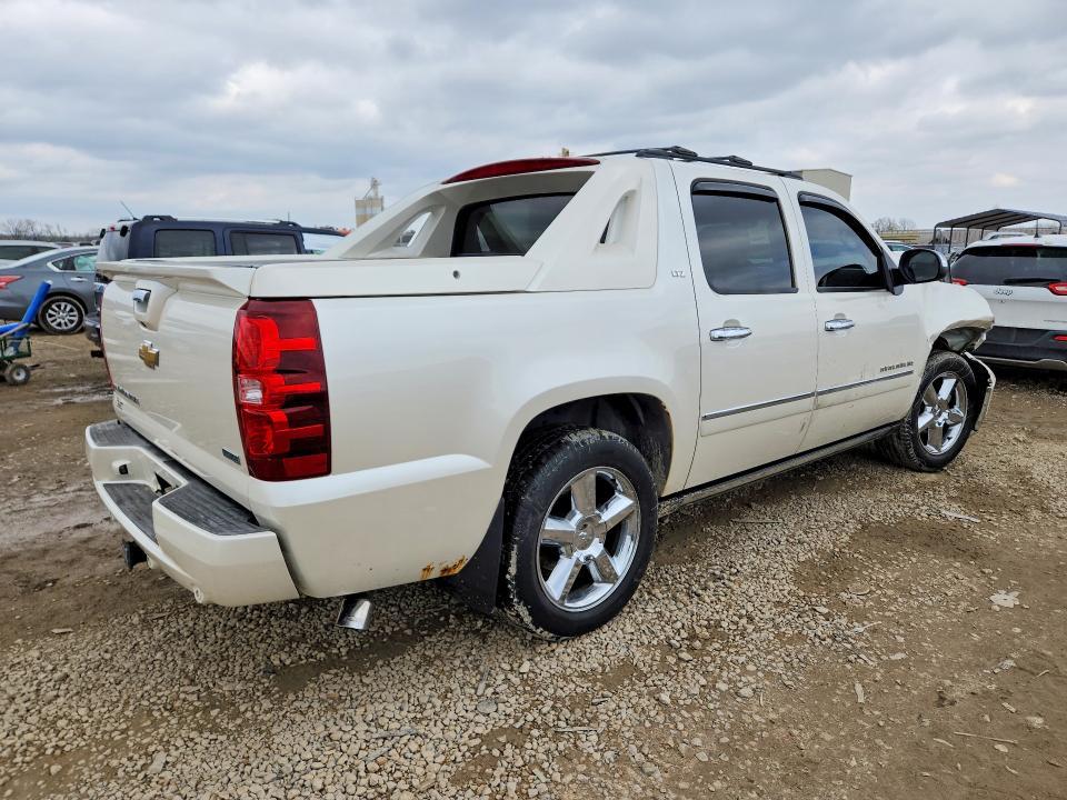 2011 Chevrolet Avalanche LTZ