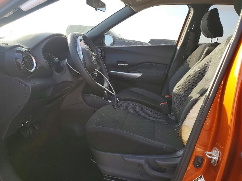2019 Nissan Kicks sv
