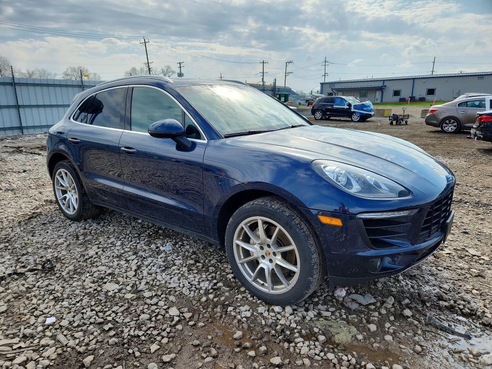 2015 Porsche Macan s