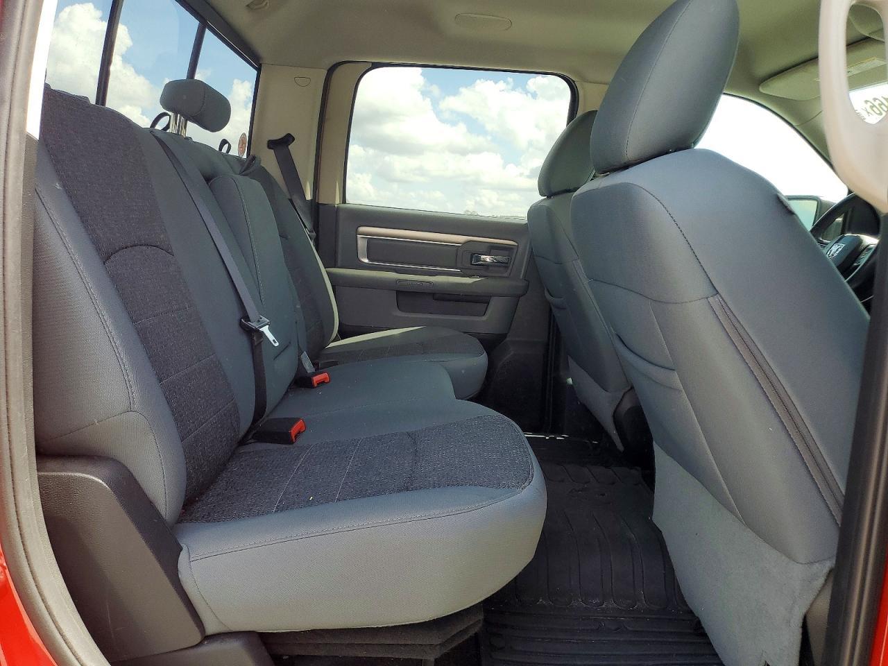 2016 Dodge RAM 1500 SLT