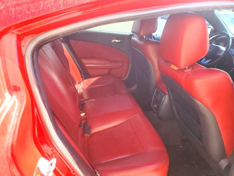 2012 Dodge Charger r