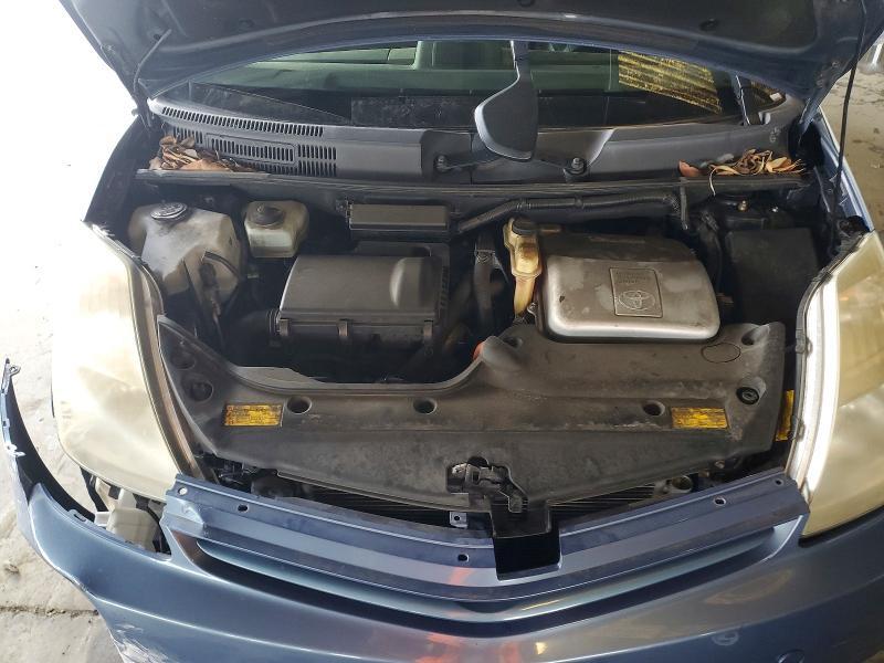 2005 Toyota Prius Base