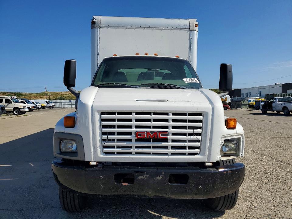 2006 GMC C7 BOX Truck