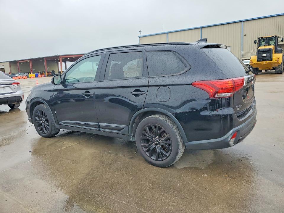 2018 Mitsubishi Outlander se