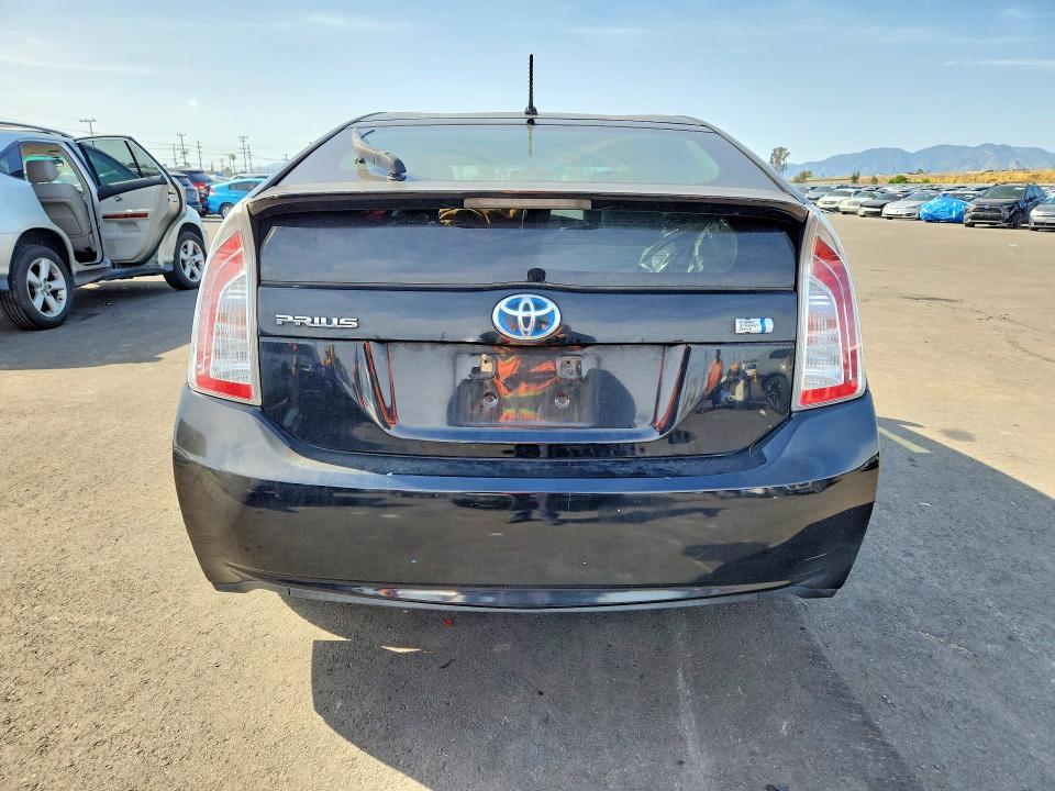 2014 Toyota Prius two