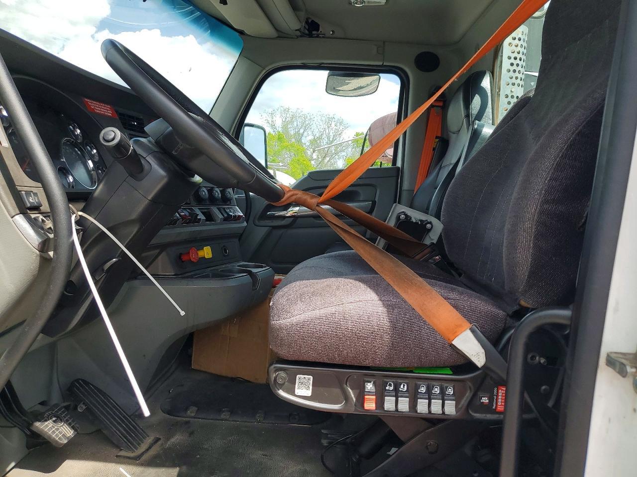 2019 Kenworth Construction T680