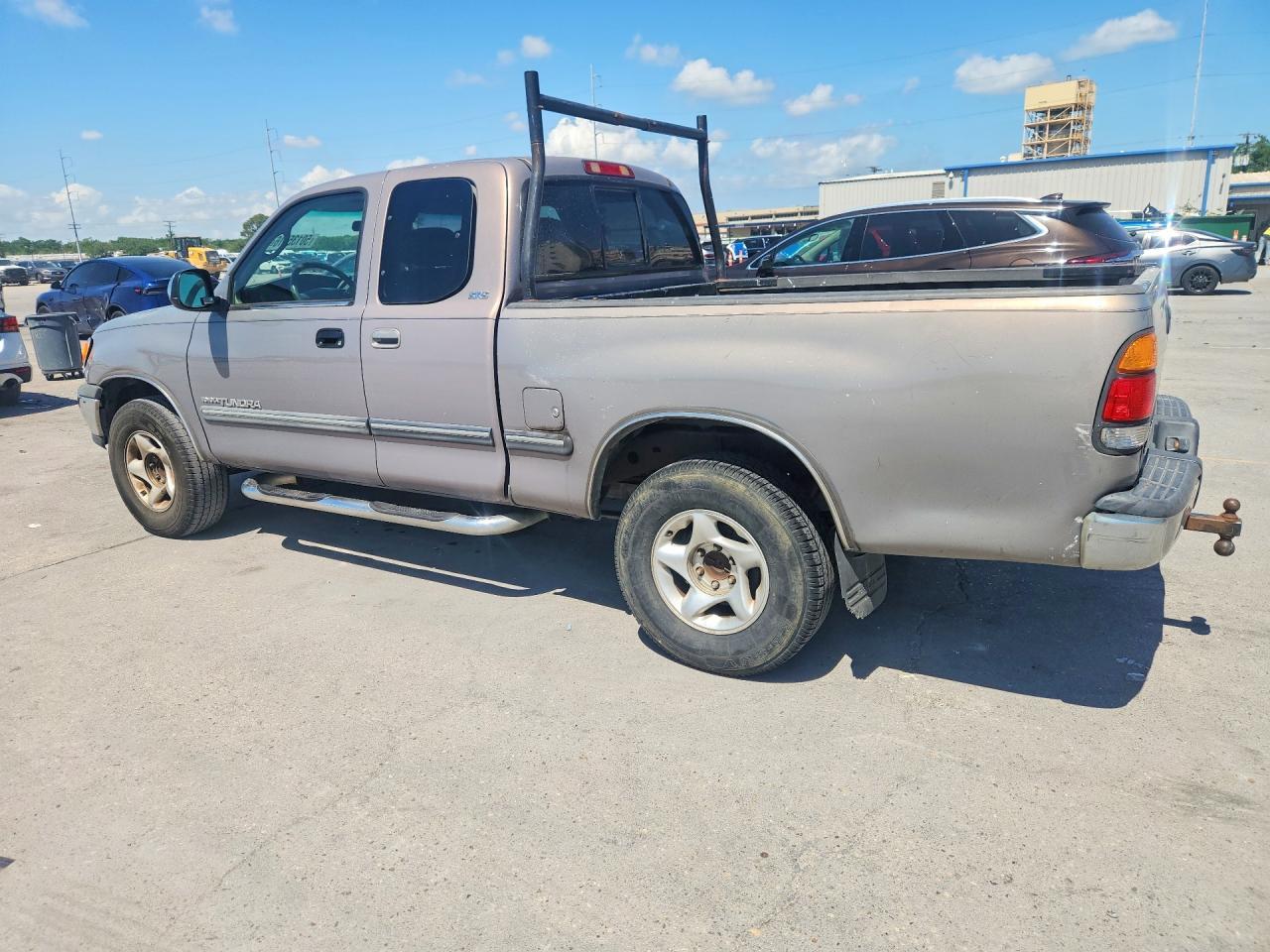 2002 Toyota Tundra SR5 V8