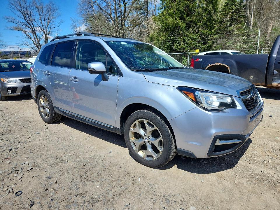 2017 Subaru Forester 2.5i Touring