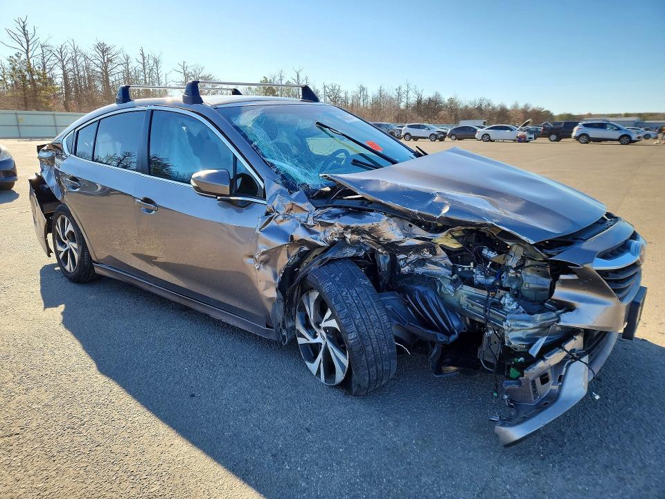2022 Subaru Legacy Premium